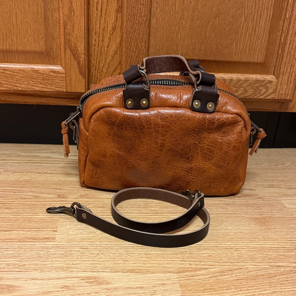 Go Forth Goods mini Hoffman peanut bison leather